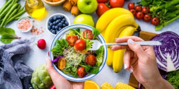 A Comprehensive Guide to Macronutrients: How to Optimize Your Diet With Proteins, Carbs, And Fats