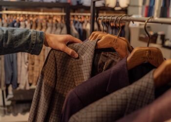 10 Must-Have Trends in Contemporary Men’s Fashion