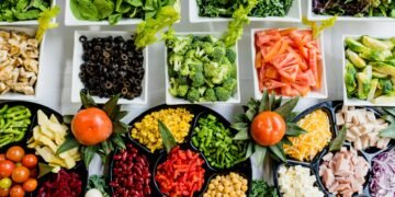 Eating Healthy on a Budget: Tips for Affordable Nutrition that Matches Your Fitness Level